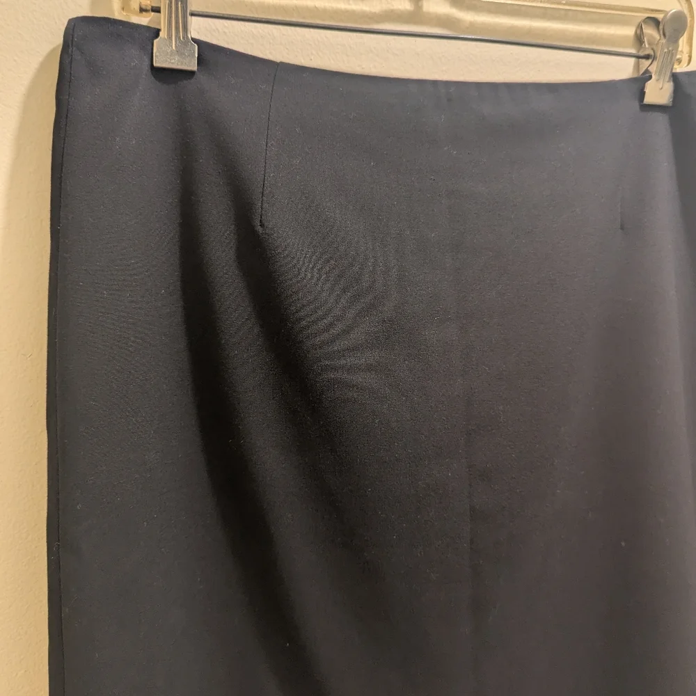 Anne Klein Work Professional Black Knee Length Skirt with Back Slit - 12 - Picture 4 of 13